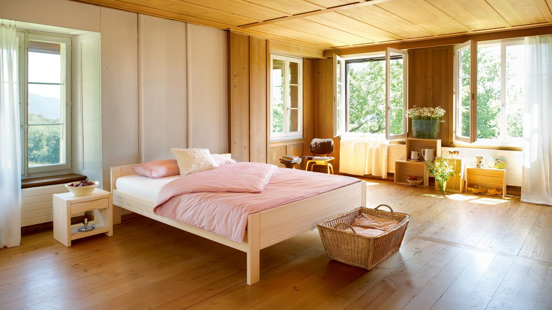 Confort - Le lit Confort de Hüsler Nest comblera tous vos vœux en matière d’agrément et de sobriété.